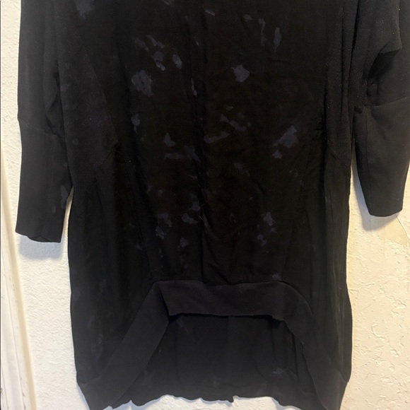 XCVI Black Short Sleeve Tee - Picture 2 of 3